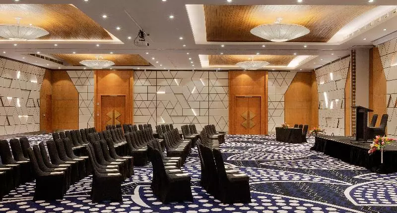 هتل Pullman Nadi Bay Resort And Spa Fiji