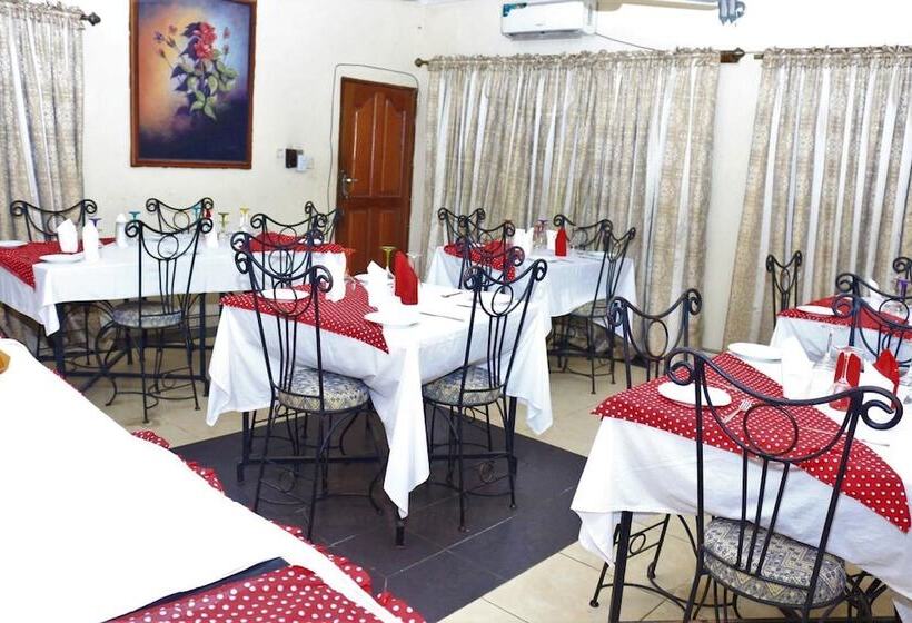 پانسیون The Noble Place