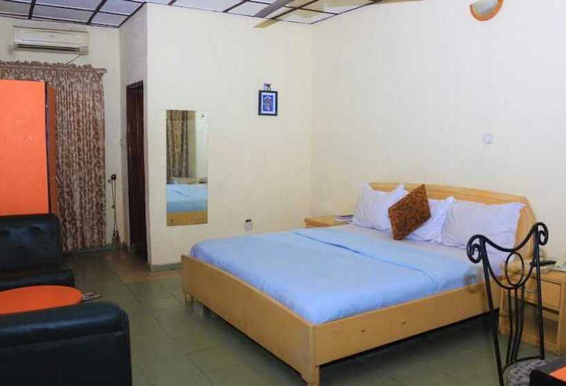 پانسیون The Noble Place