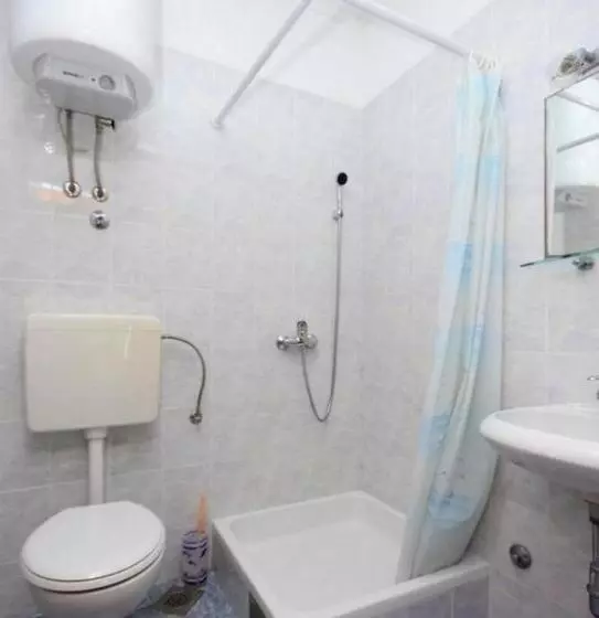 پانسیون Villa Ro Ela