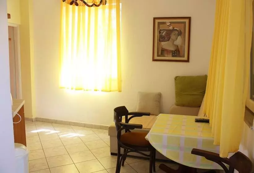 Apartments Kaja
