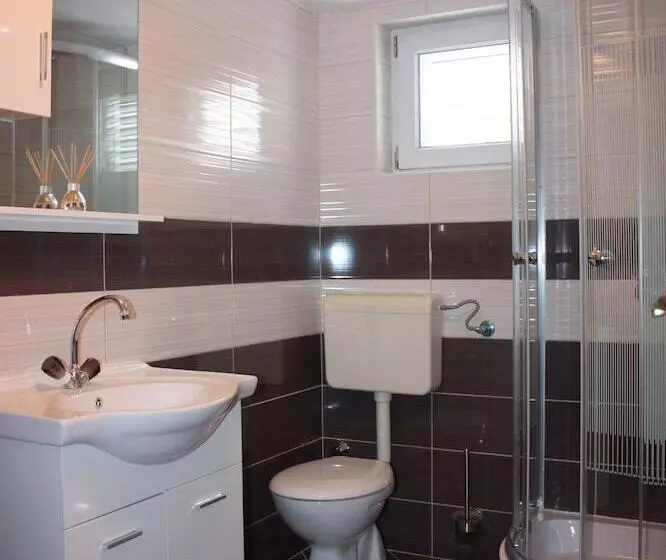 Apartments Kaja