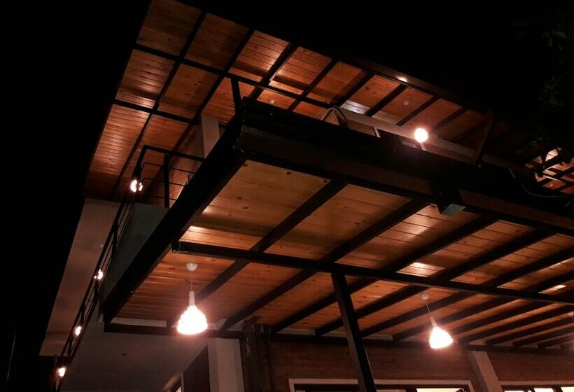 호텔 Ele Camp Udawalawa