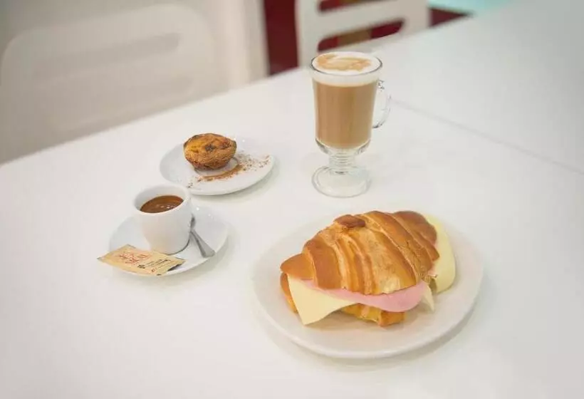 Hotelli Horta Garden