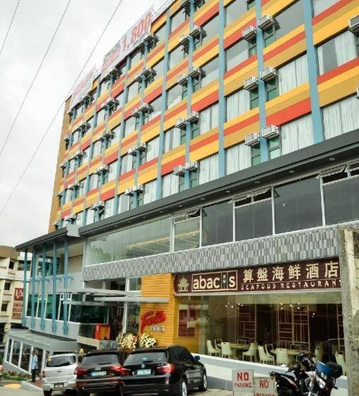 Travelite Hotel Legarda