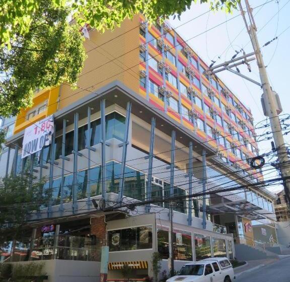 Travelite Hotel Legarda