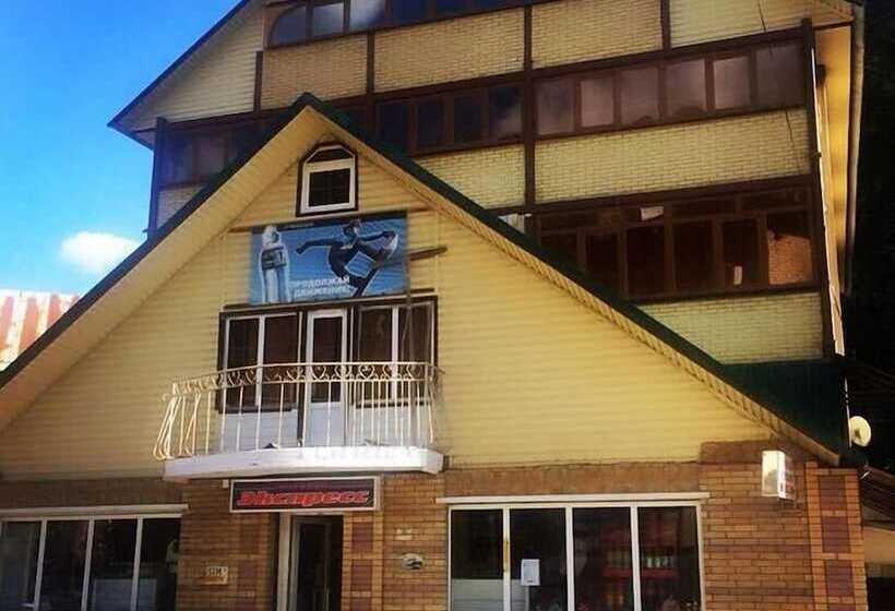 בית מלון כפרי Versal