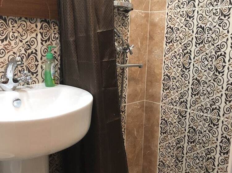 בית מלון כפרי Versal