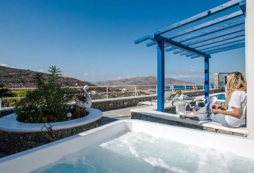 Mykonos Pro Care Suites