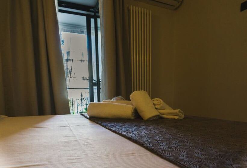 پانسیون Catania House