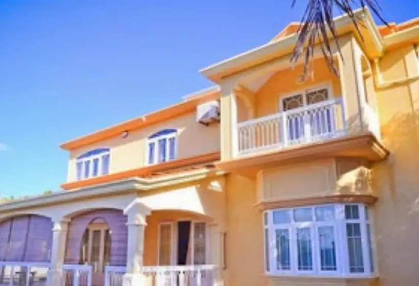 Villa Sarbel