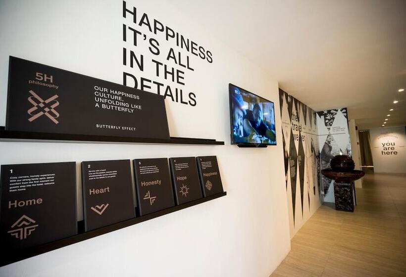 H Boutique Hotel Xplorer Kota Damansara