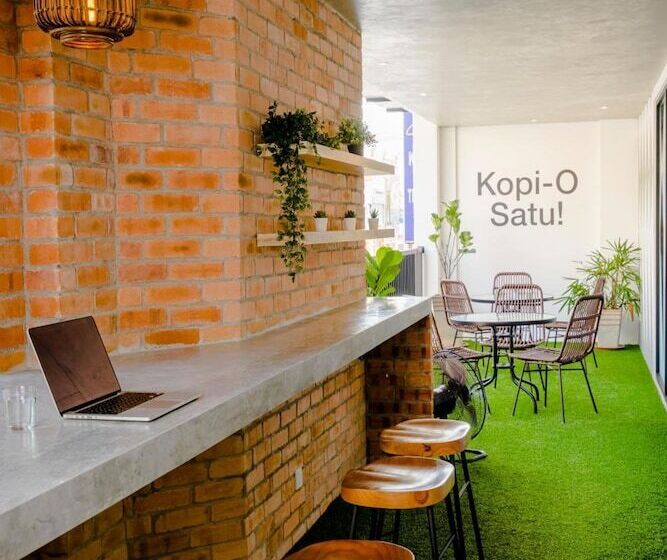 H Boutique Hotel Xplorer Kota Damansara