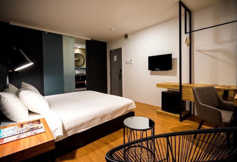 H Boutique Hotel Xplorer Kota Damansara