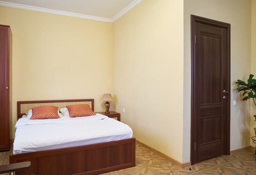 בית מלון כפרי Extra