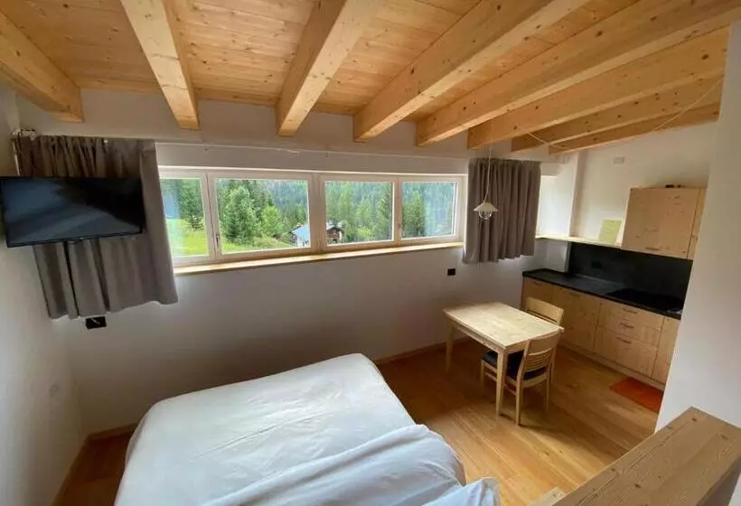 ホテル Garni Civetta