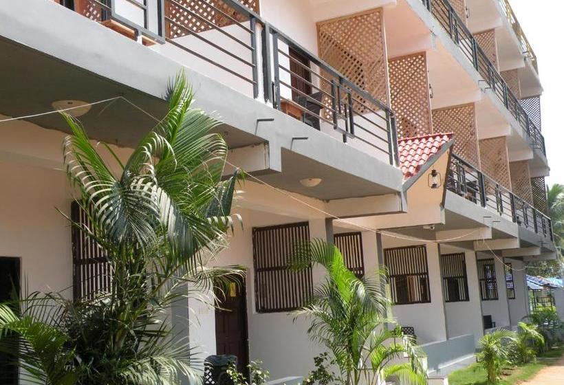 Szálloda Pleasure River Front