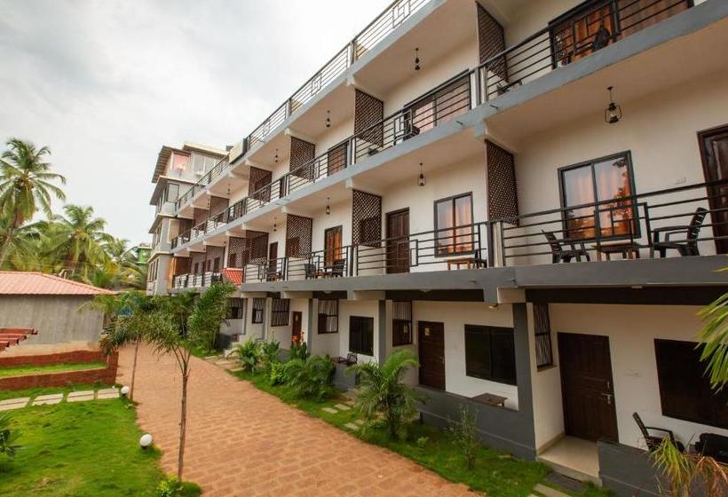 Szálloda Pleasure River Front