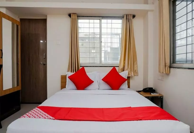 Hotelli Oyo Flagship 22520 Lakeview Lohegaon