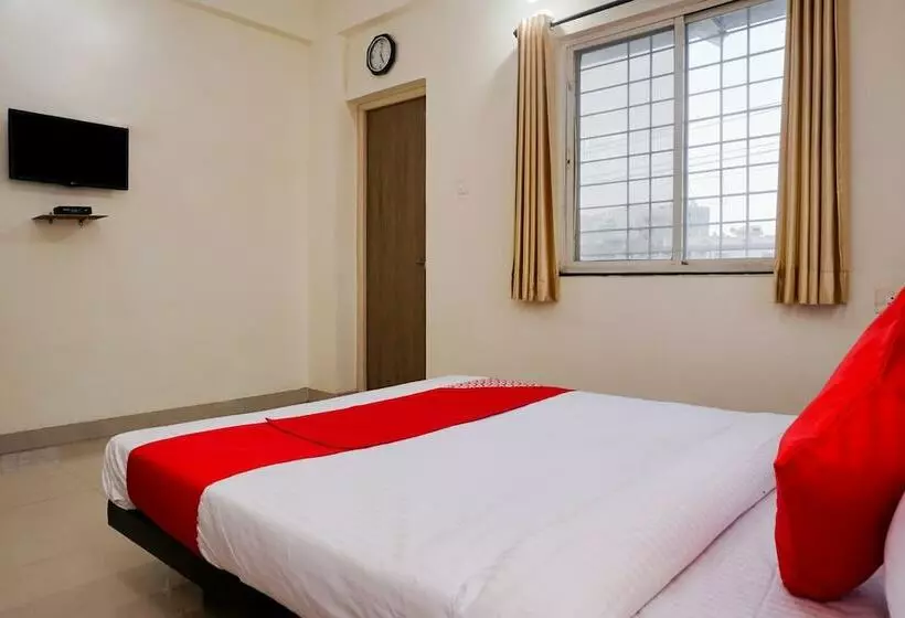 Hotelli Oyo Flagship 22520 Lakeview Lohegaon