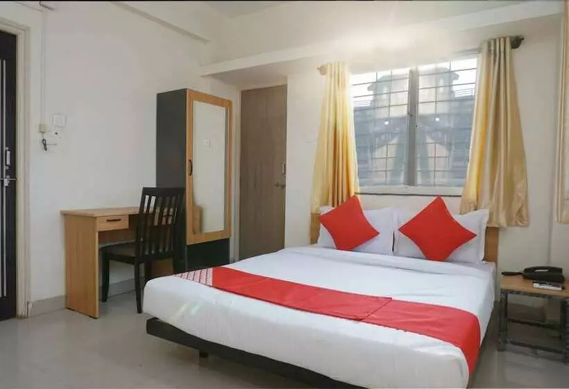 Hotelli Oyo Flagship 22520 Lakeview Lohegaon