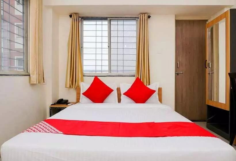 Hotelli Oyo Flagship 22520 Lakeview Lohegaon