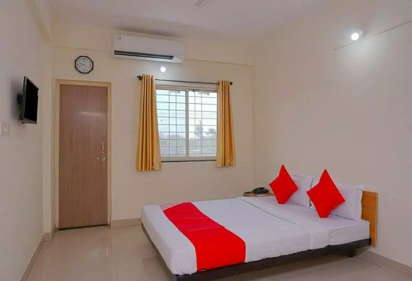 Hotelli Oyo Flagship 22520 Lakeview Lohegaon