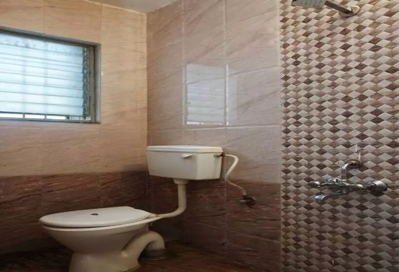 Hotelli Oyo Flagship 22520 Lakeview Lohegaon