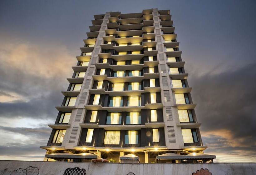 בית מלון כפרי Ramee  Techome