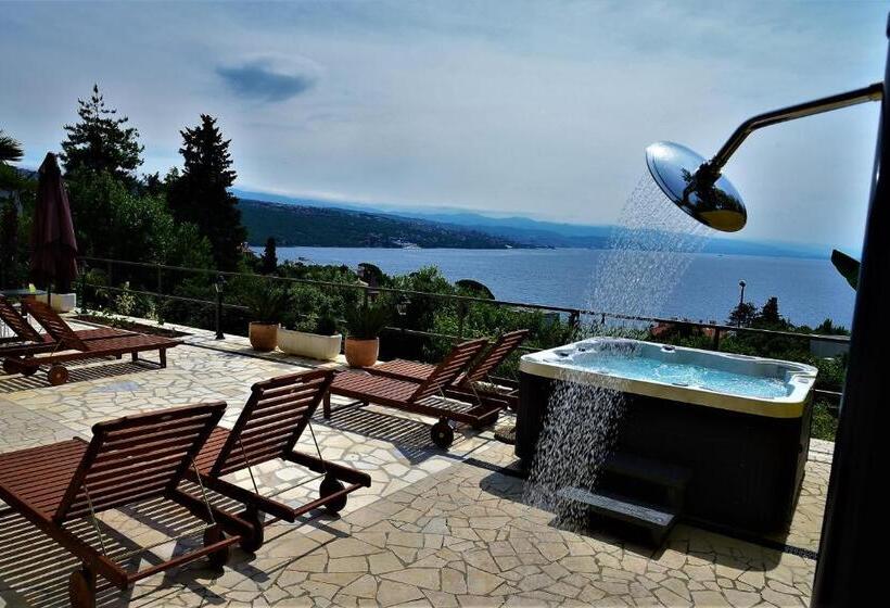 بنسيون Apartments And Rooms Vila Irma