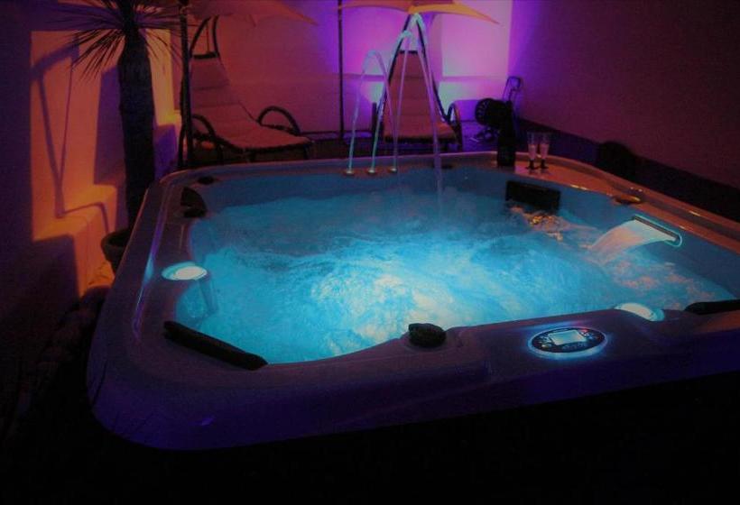 Пансион Apple Rooms Rome Airport