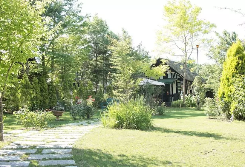 ペンション Petit Hotel & Restaurant Old Age