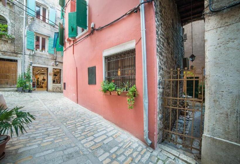 Panzió Villa Segalla