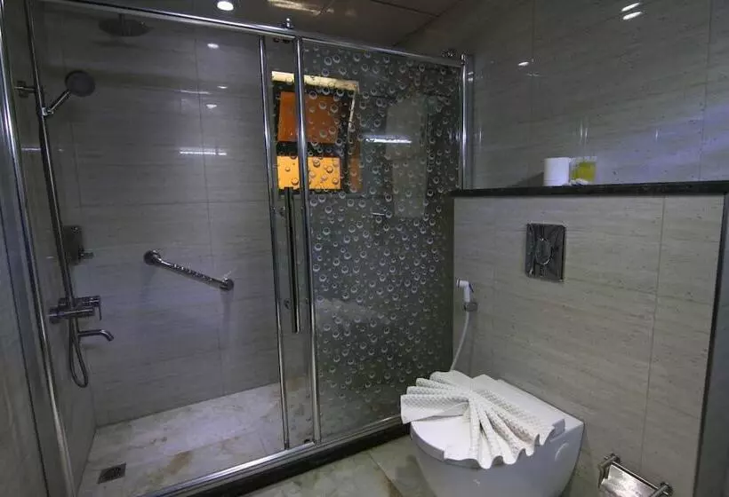 Qaser Alsultan Hotel Suites