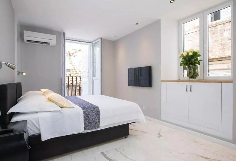 Soleil Luxury Rooms Old Town