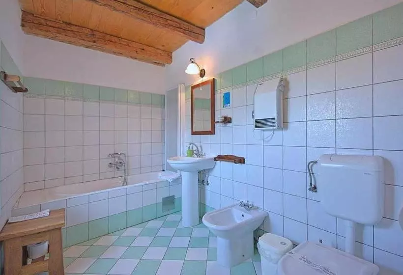 Beautiful Villa Captain Morgan With Pool In Kanfan