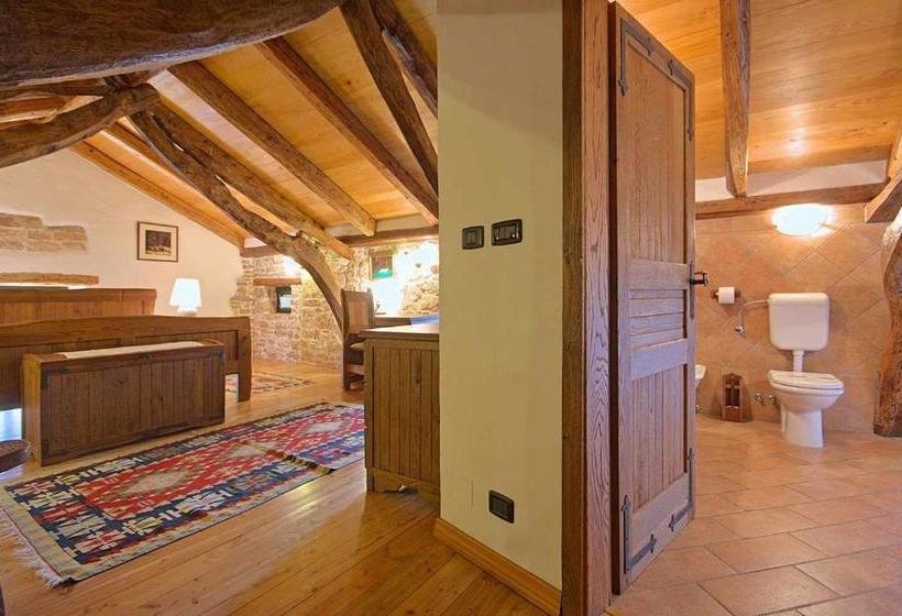 Beautiful Villa Captain Morgan With Pool In Kanfan