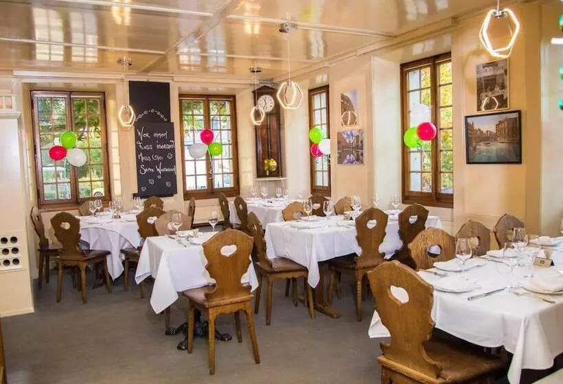 Отель Gasthof Lowen Worb Bei Bern