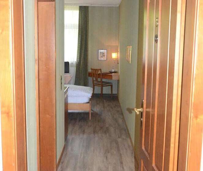 Hotel Gasthof Lowen Worb Bei Bern