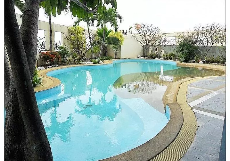 Отель Rachaphruk Grand