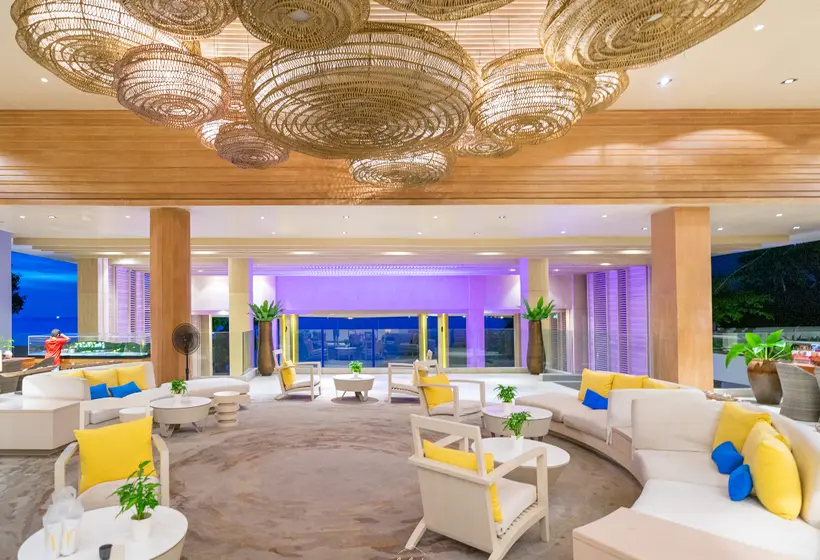 リゾートホテル Amari Phuket
