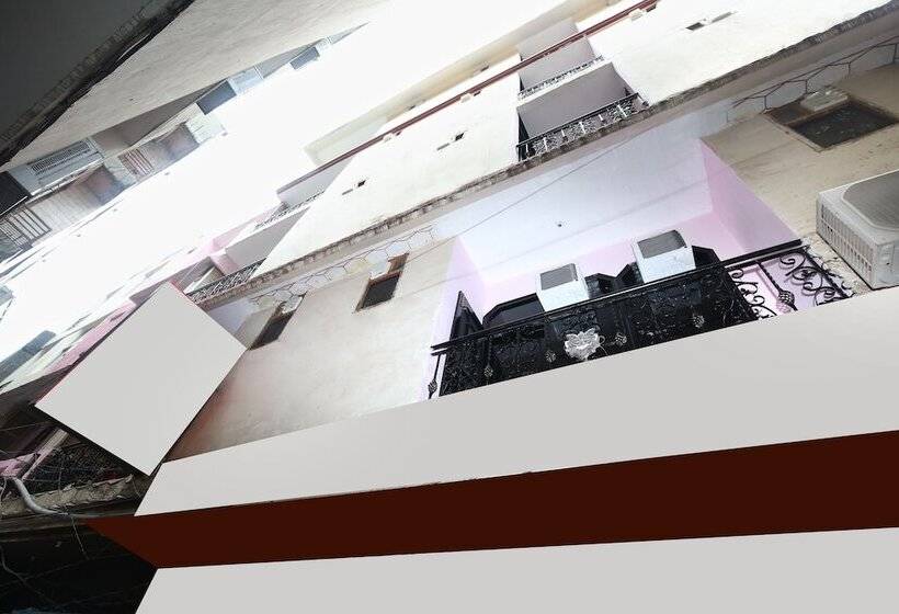 هتل City Luxury 45 By Oyo Rooms