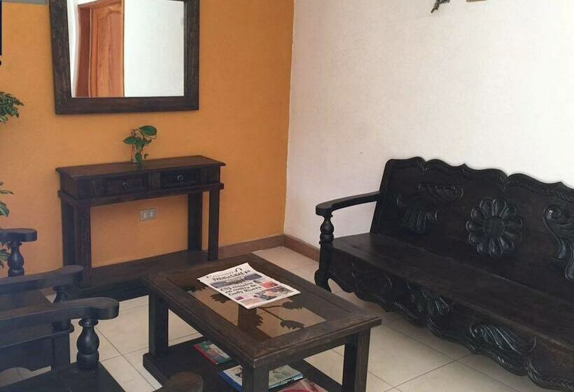 هتل El Portal Sololateco