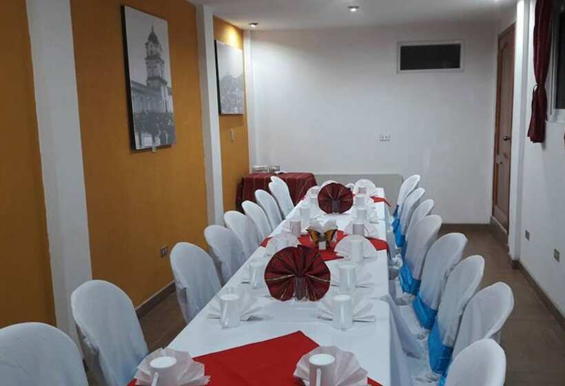 هتل El Portal Sololateco