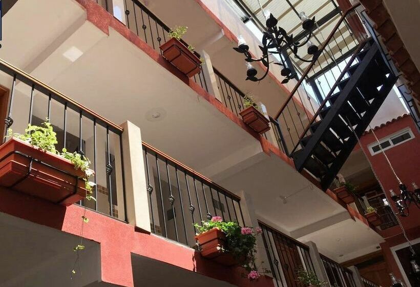 هتل El Portal Sololateco