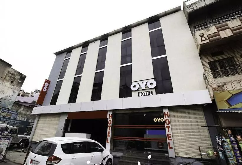 Hotelli Galaxy Palace By Oyo Rooms