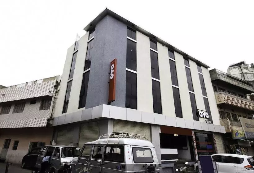 Hotelli Galaxy Palace By Oyo Rooms