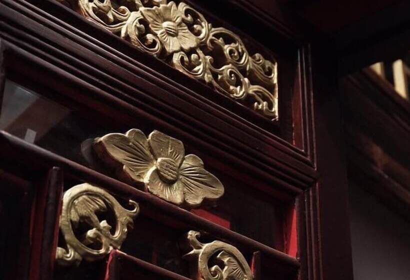 Отель Habitat Quadrangle North Luogu Flagship