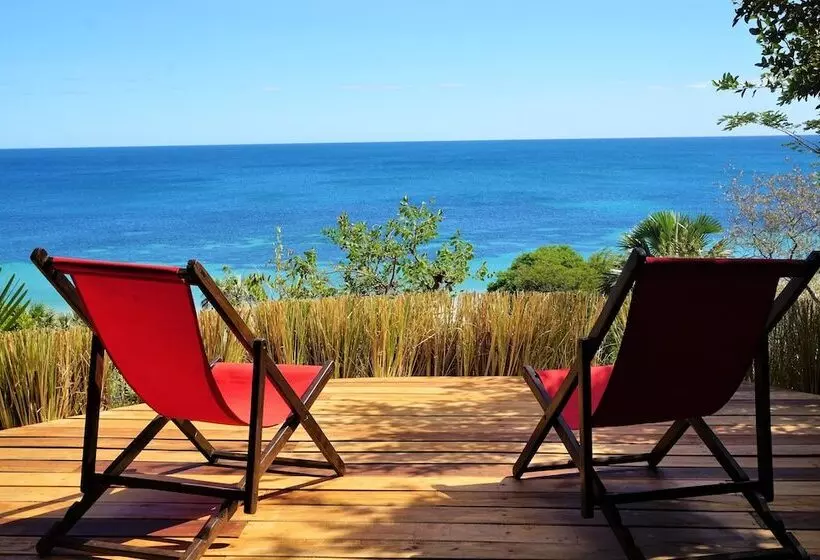 هتل Lodge Des Terres Blanches