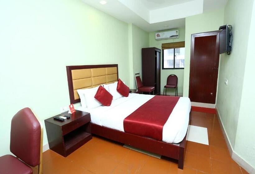 ホテル Select Residency By Oyo Rooms